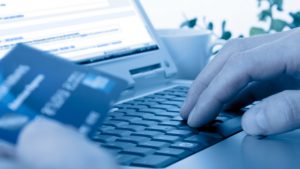 Cartão de crédito internacional: 5 motivos para solicitar