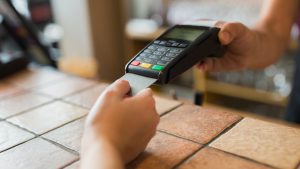Cartão de crédito irá substituir carnê de crediário. Confira as vantagens