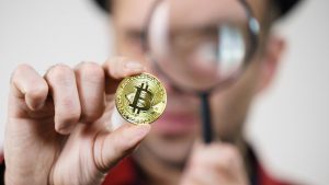 Quais cuidados tomar antes de comprar criptomoedas?