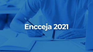 Imagem toda da cor azul, com um home escrevendo em um caderno ao fundo, com foco na escrita Encceja 2021 na cor branca.