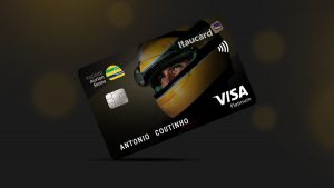 Cartão Instituto Ayrton Senna Platinum em um fundo preto.