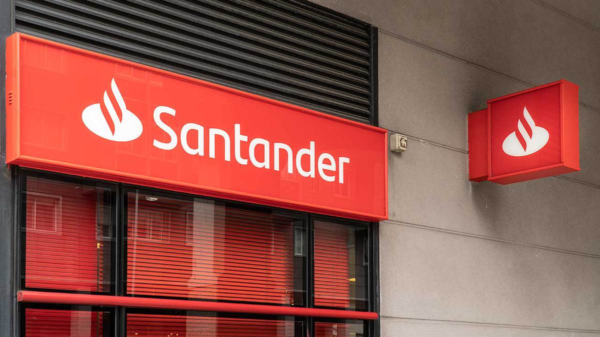 Por que o aluguel de 28 agências do Santander está gerando apreensão no  setor imobiliário? - NeoFeed