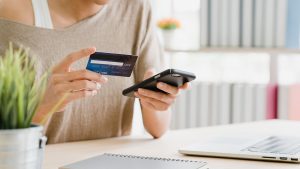 Cartão de Crédito para Score Baixo: Conheça 7 Opções