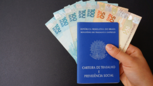 Novo Salário Mínimo para 2024: Quando vai Cair no seu Bolso?